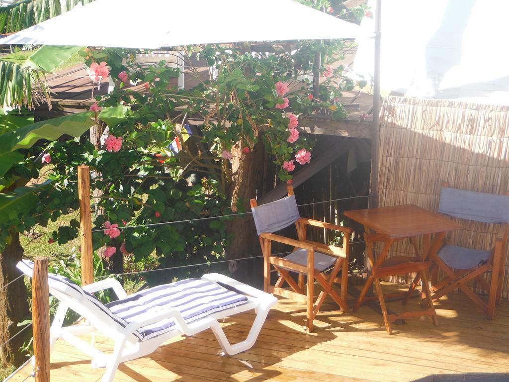 Mamma Nui Glamping Villa Hanga Roa Exterior photo